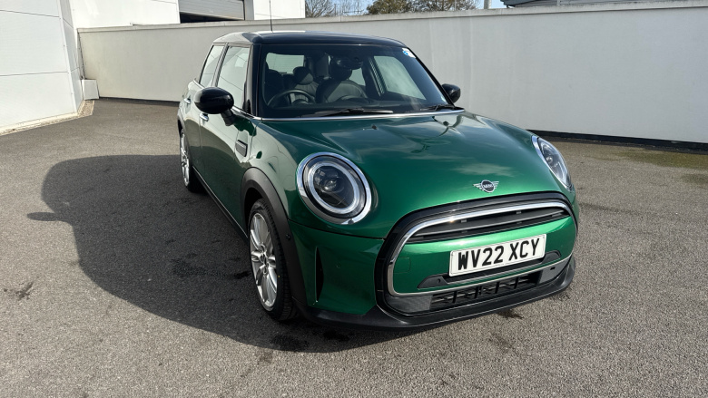 MINI Hatchback 1.5 Cooper Exclusive 5dr Petrol Hatchback